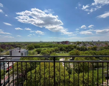 4318 Main Street - Photo Thumbnail 12