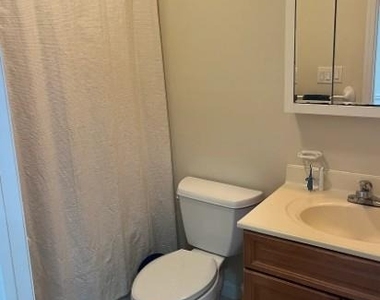 71 Crotona Avenue - Photo Thumbnail 1