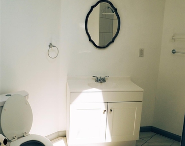 46 Poplar Street - Photo Thumbnail 11