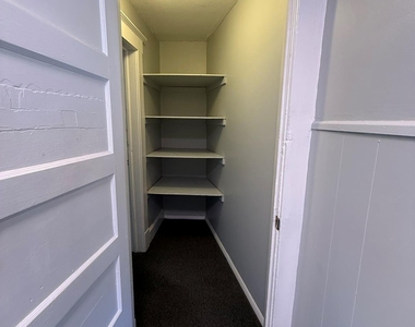 610 Tower Avenue - Photo Thumbnail 17