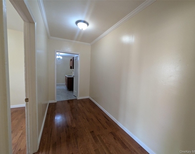 205-11 110th Avenue - Photo Thumbnail 4
