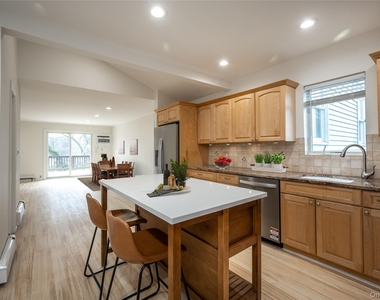 14 Deane Place - Photo Thumbnail 10