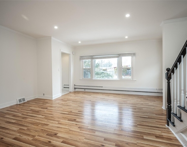 14 Deane Place - Photo Thumbnail 7
