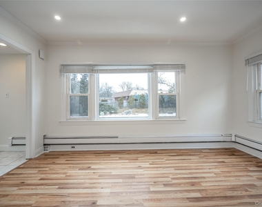 14 Deane Place - Photo Thumbnail 8
