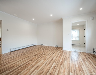 14 Deane Place - Photo Thumbnail 9