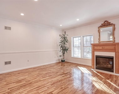 80 Alexander Court - Photo Thumbnail 8