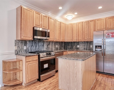 80 Alexander Court - Photo Thumbnail 11