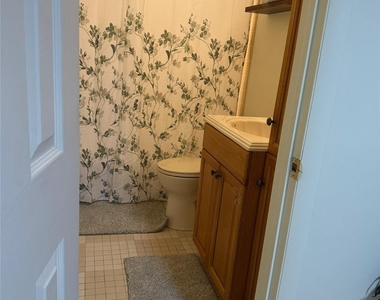 182 Crystal Brook Hollow Road - Photo Thumbnail 7