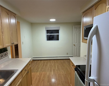 182 Crystal Brook Hollow Road - Photo Thumbnail 5