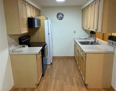 182 Crystal Brook Hollow Road - Photo Thumbnail 3