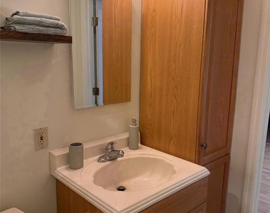 182 Crystal Brook Hollow Road - Photo Thumbnail 8