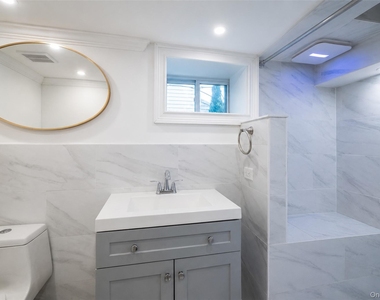 1510 Park Avenue - Photo Thumbnail 24