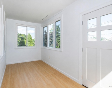 1510 Park Avenue - Photo Thumbnail 1