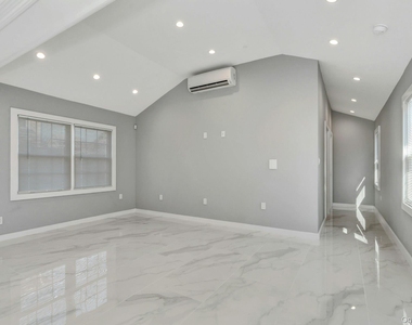 25 Miller Street - Photo Thumbnail 2