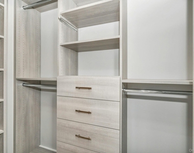 25 Miller Street - Photo Thumbnail 11