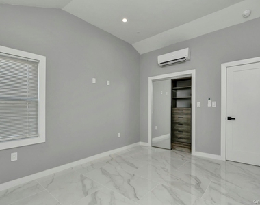 25 Miller Street - Photo Thumbnail 9