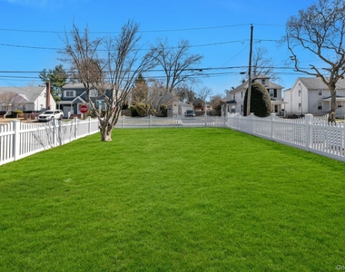 25 Miller Street - Photo Thumbnail 16