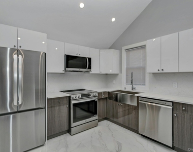 25 Miller Street - Photo Thumbnail 4