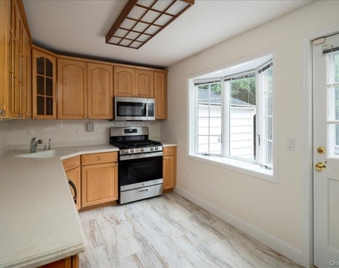 32 Chester Avenue - Photo Thumbnail 8