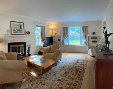 261 Fox Meadow Road - Photo Thumbnail 1
