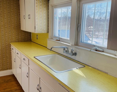 129 France Lane - Photo Thumbnail 10