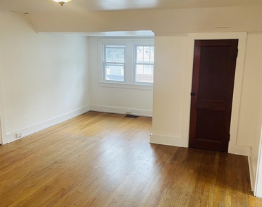 129 France Lane - Photo Thumbnail 7
