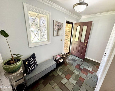 11 Hearthside Drive - Photo Thumbnail 5