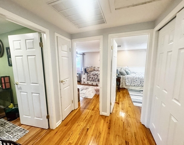 11 Hearthside Drive - Photo Thumbnail 32