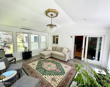 11 Hearthside Drive - Photo Thumbnail 24