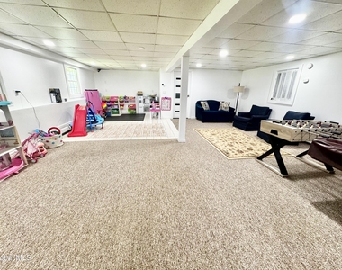 11 Hearthside Drive - Photo Thumbnail 70