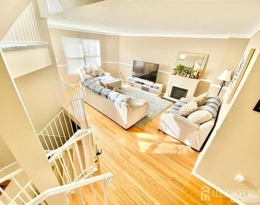 790 Harbortown Boulevard - Photo Thumbnail 1