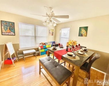 790 Harbortown Boulevard - Photo Thumbnail 7