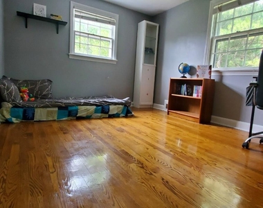 315 Clifton Street - Photo Thumbnail 22