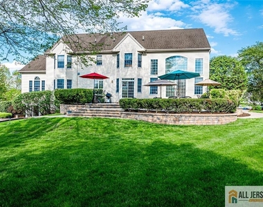 5 Erin Court - Photo Thumbnail 23