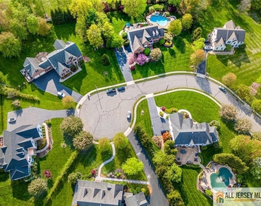 5 Erin Court - Photo Thumbnail 28