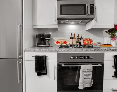 317 E 73rd Street - Photo Thumbnail 7