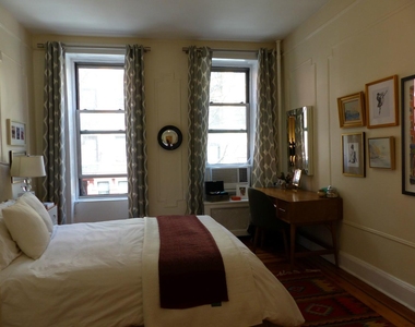330 E 76th Street - Photo Thumbnail 2
