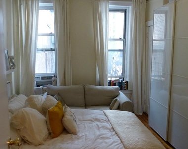 330 E 76th Street - Photo Thumbnail 5