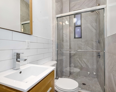 248 Bainbridge Street - Photo Thumbnail 6