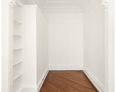 129 E 17th Street - Photo Thumbnail 1