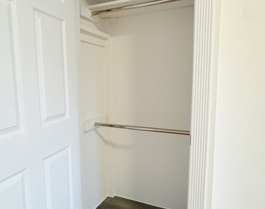530 Driggs Avenue - Photo Thumbnail 5