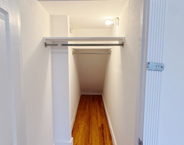 530 Driggs Avenue - Photo Thumbnail 7