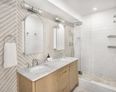 69 5th Avenue - Photo Thumbnail 6