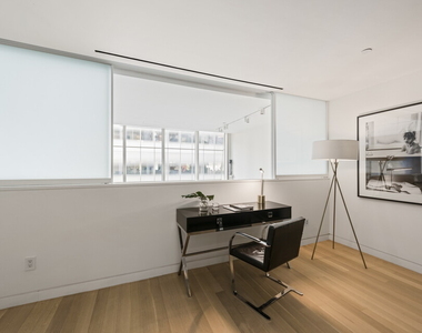 524 W 19th Street - Photo Thumbnail 10