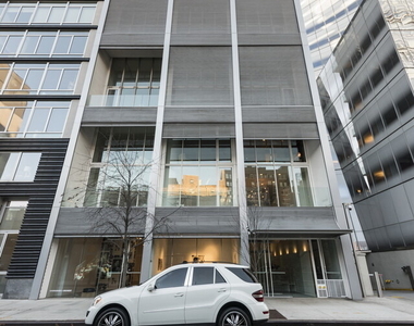 524 W 19th Street - Photo Thumbnail 19