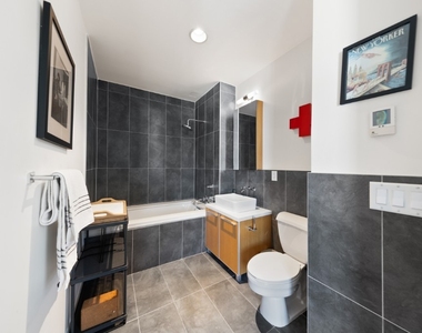 70 Berry Street - Photo Thumbnail 7