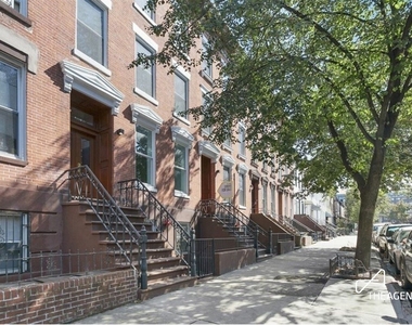 85 Ryerson Street - Photo Thumbnail 5