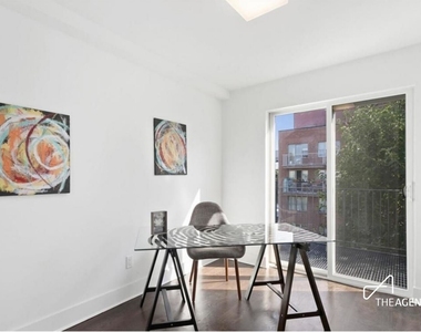 85 Ryerson Street - Photo Thumbnail 2