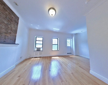 28 W 90th Street - Photo Thumbnail 4