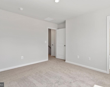 131 Kinkade Court - Photo Thumbnail 19